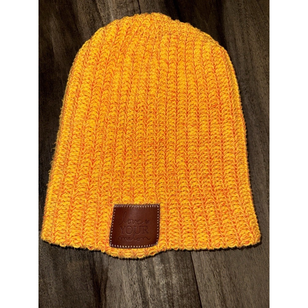 Love Your Melon Women's OS Gold Yellow Knitted‎ Beanie
